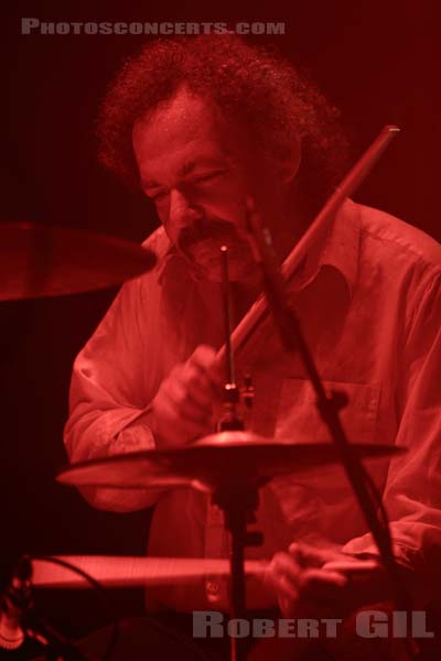 DIRTY THREE - 2012-05-29 - PARIS - Trabendo - 